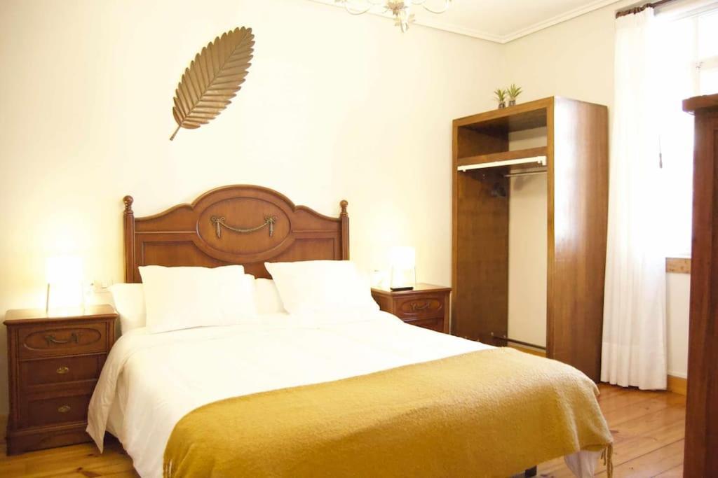 Apartamento Cuntis フェロル エクステリア 写真